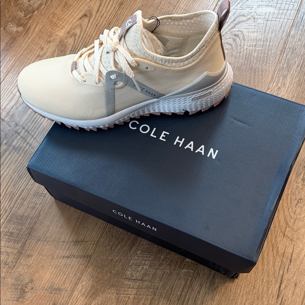 🆕 Cole Haan ZeroGrand Overtake Off-White Athletic Golf Shoes Women’s Size 10.5